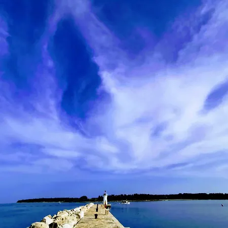 Aria Deluxe Superior 5 Star Apartment, Your Piece Of Heaven By The Sea & Park, With Sea & Park View Apartment Novigrad (Istria)