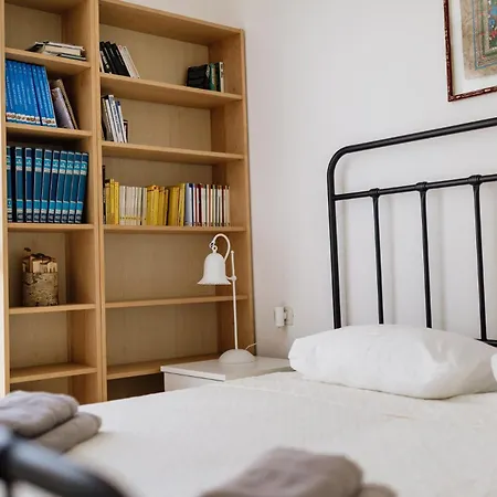 Apartment Bionda Beachfront Apartments, Old Town Novigrad